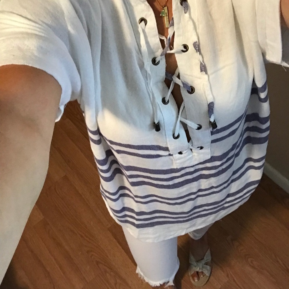 New🌺Striped lace up tunic - Picture 3 of 6